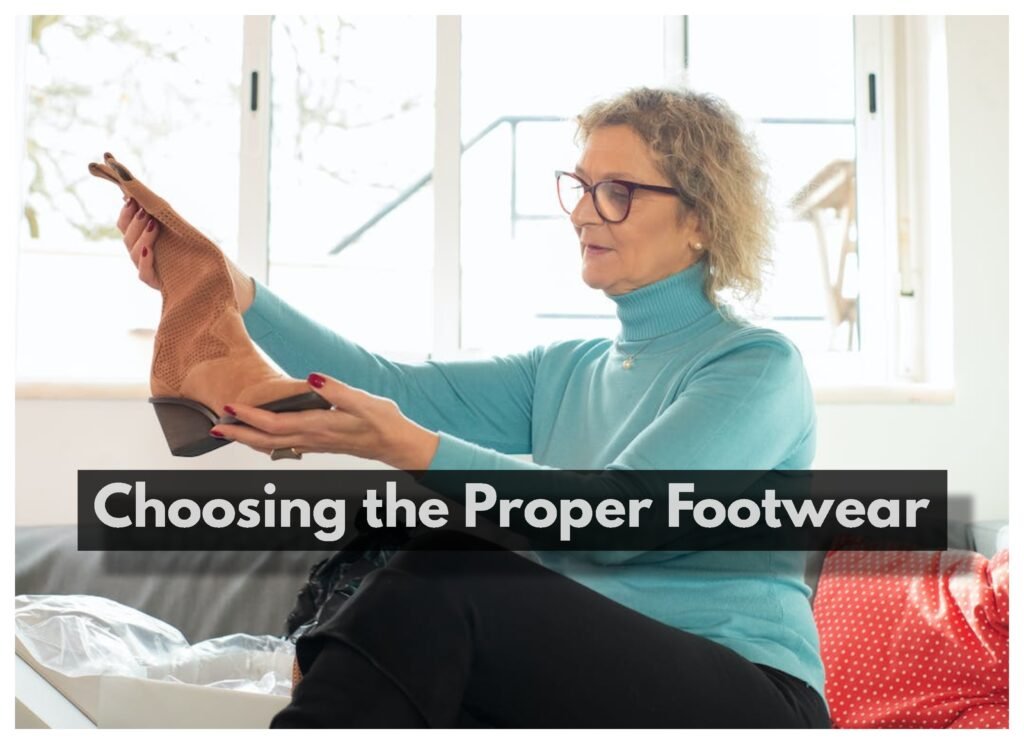 Choosing the proper footwear is essential when it comes to optimizing balance for senior citizens.