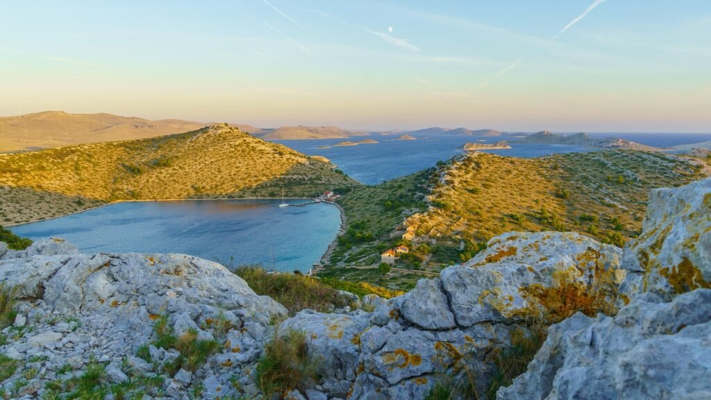 Comprising a total of 89 islands, the Kornati Group lies of the northern coast of Dalmatia.