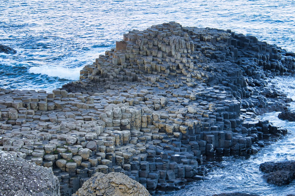 An image of the unique stone formation in the Clochán an Aifir. 