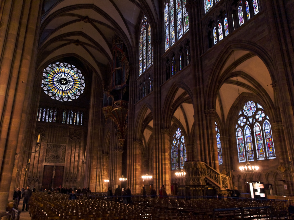 An image of the Strasbourg cathedral interior.