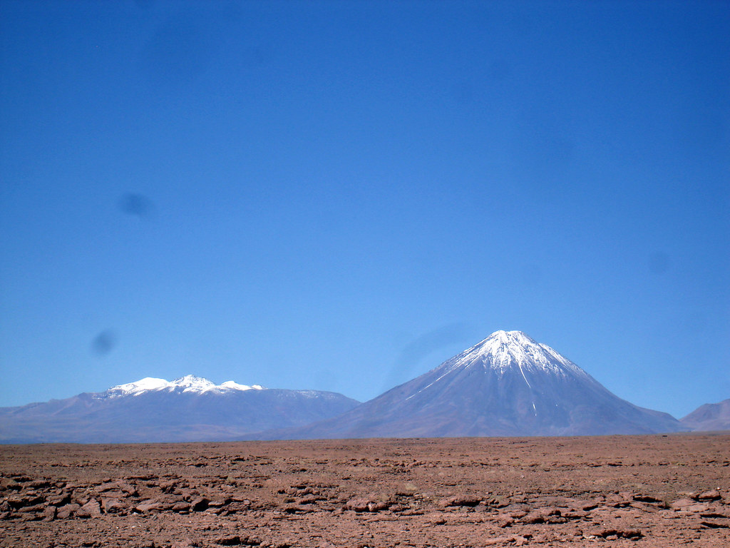 An image of the Andes overlooking the Atacama Desert to consider visiting in any senior trip to Chile.