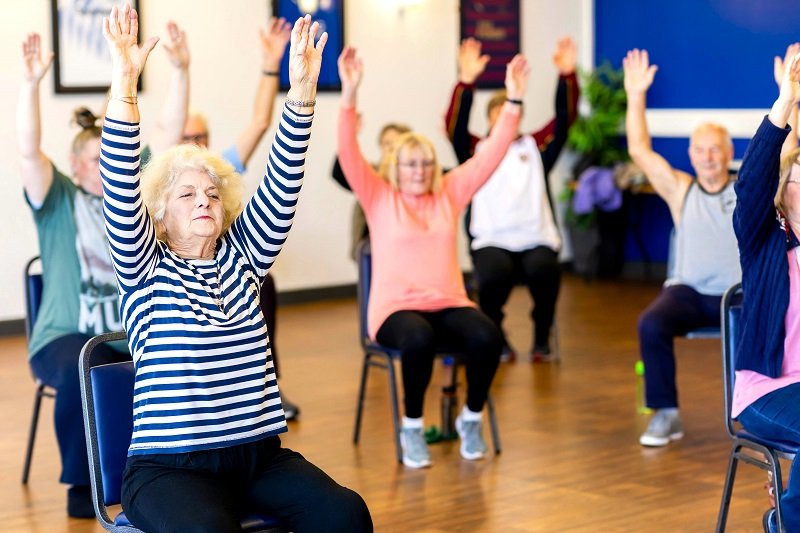 Do your limbs and muscles often feel tight and stiff in the morning? A bit of stretching will help. 